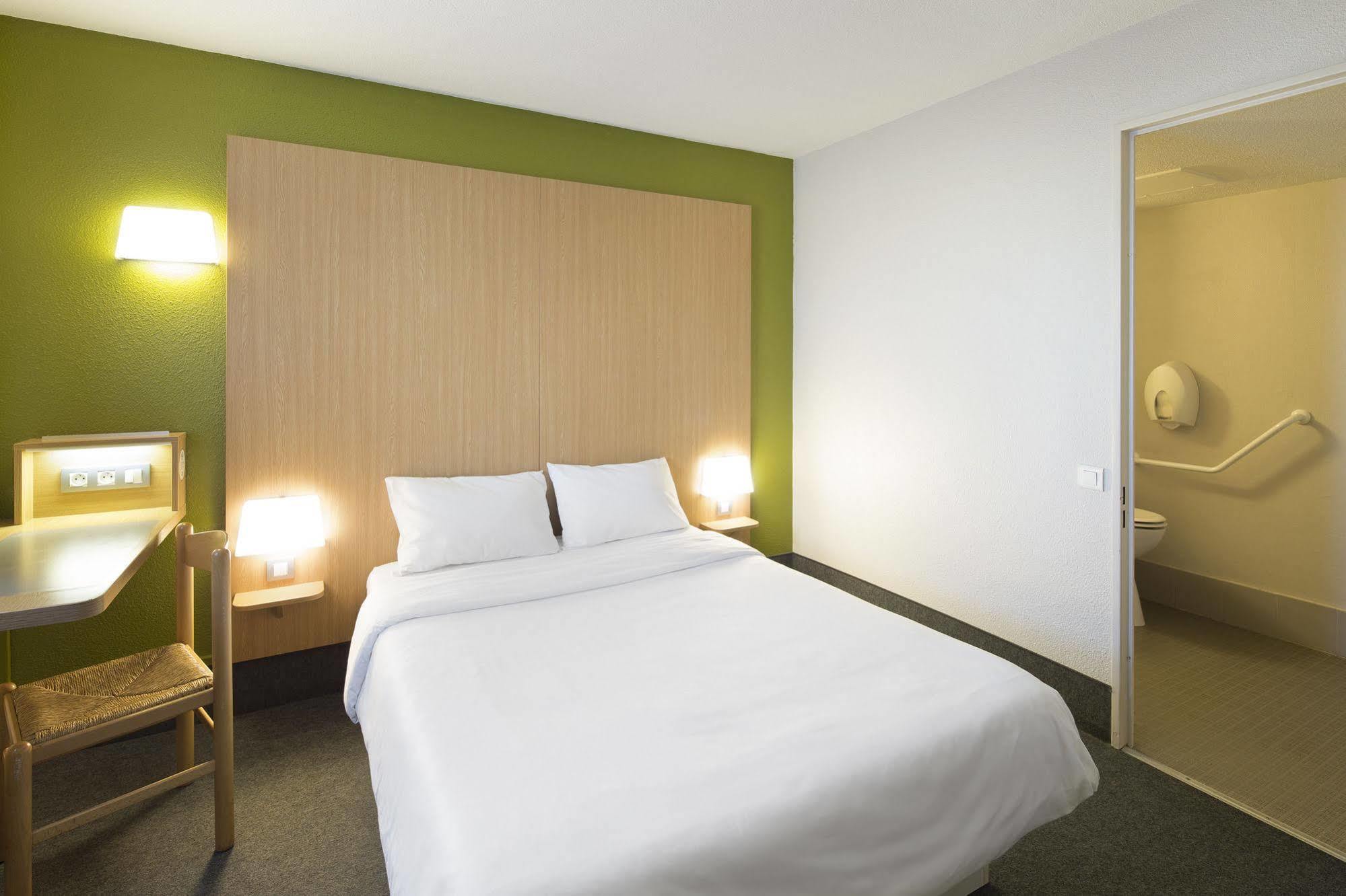 B&B HOTEL Rennes Ouest Villejean Eksteriør billede